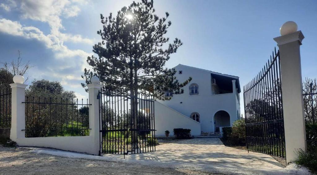 Kouros Apartments Litheres Dış mekan fotoğraf