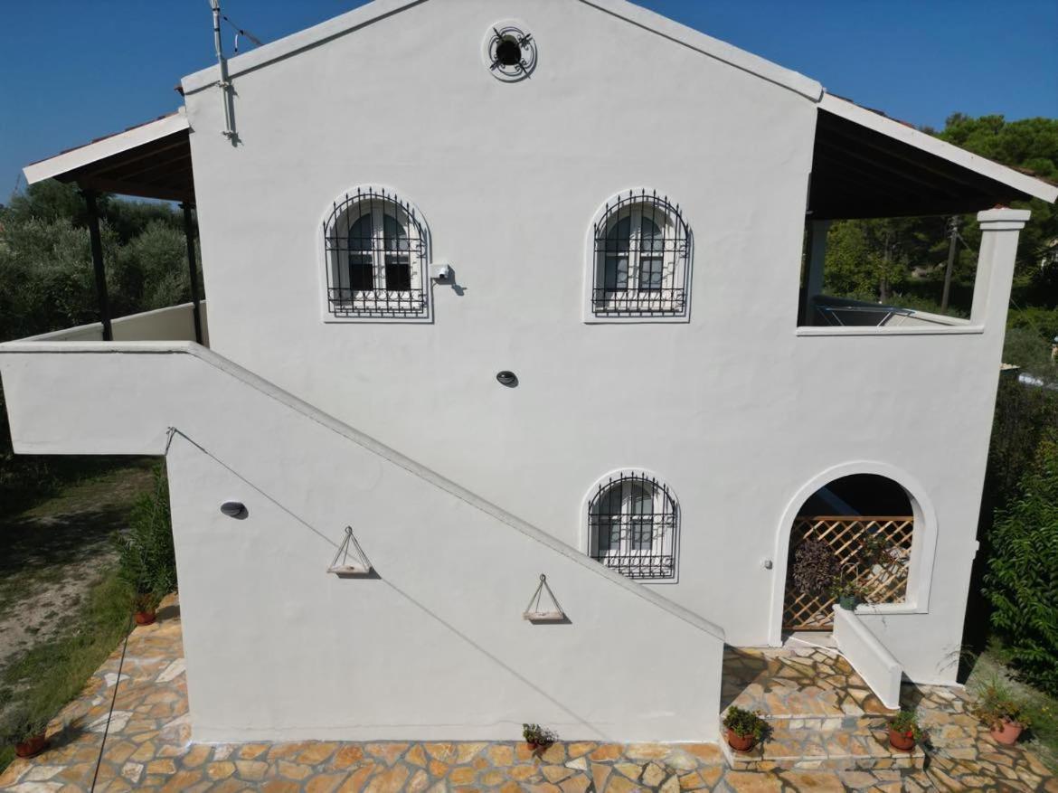 Kouros Apartments Litheres Dış mekan fotoğraf